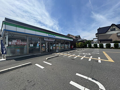 ドラッグストア セキ 小泉店 760m