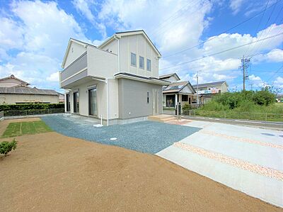 長期優良住宅認定 ブルーミングガーデン浜松 市北区細江町気賀1棟の一戸建て 年9月完成済 100 60m2 30 42坪 ４ldk Wic カースペース3台以上可 車種による 2280万円 1号棟 価格には土地 建物 外構 植栽費 消費税込