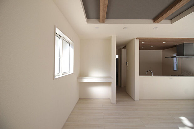 （2）号棟リビング　