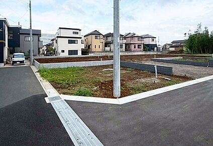 三方開放の贅沢な敷地