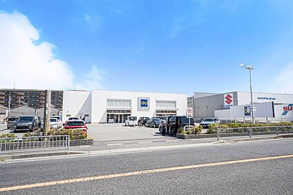 ジーユー明石大久保店 約170m～270m(徒歩約3分～4分)