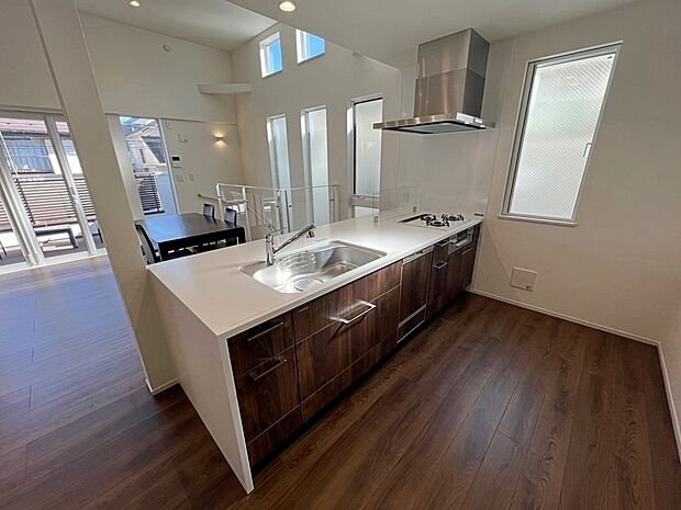 施工例 革新的なデザインと優れた機能性は毎日欠かせないキッチンワークに歓びをプラス