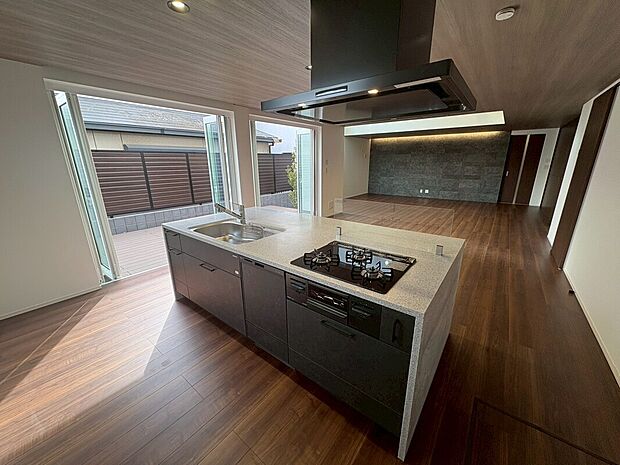 施工例 革新的なデザインと優れた機能性は毎日欠かせないキッチンワークに歓びをプラス