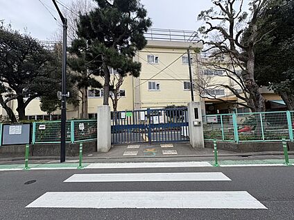 永福小学校 約480m(徒歩6分)