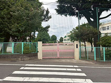 沓掛小学校 約720m(徒歩9分)