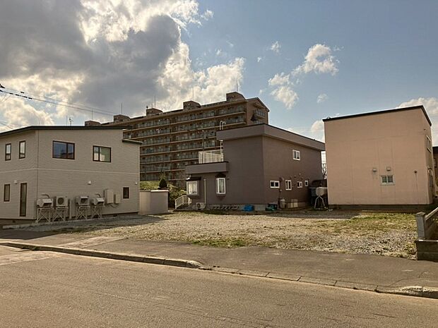 【現地写真】
現在更地につき即お引渡しが可能、お引き渡し後はスムーズに建築をスタートできます。
(2026年4月撮影)