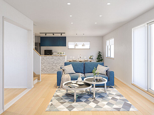 【【建築プラン例】】建物面積：112.21m2
建物代金：2750万円(税込)
※杭工事、分水工事、諸費用別途
※設計プランの参考一例であって、当該プランの採用可否は任意です。