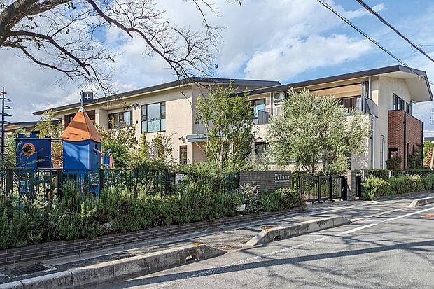 さかわ幼稚園(現地より徒歩5分)