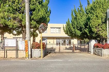 谷田部小学校 1840m