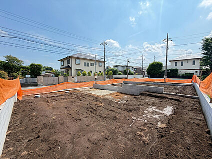 1号棟予定地※南側電柱移設予定