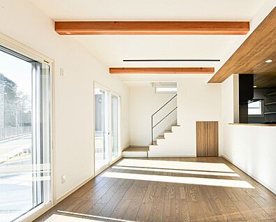 #梁のあるLDK(弊社施工例)