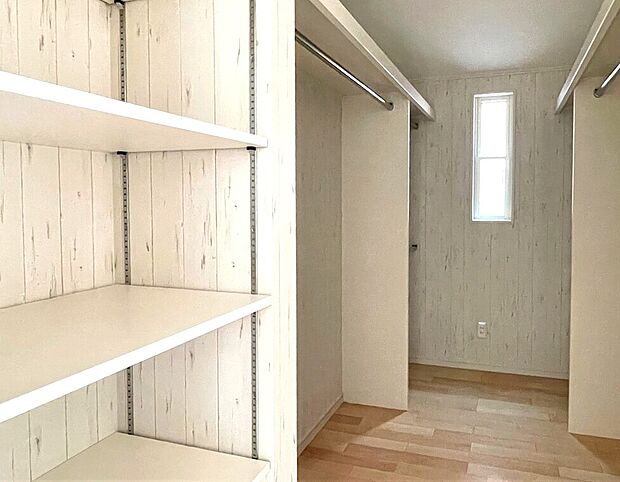 【ウォークインクローゼット】（弊社施工例）