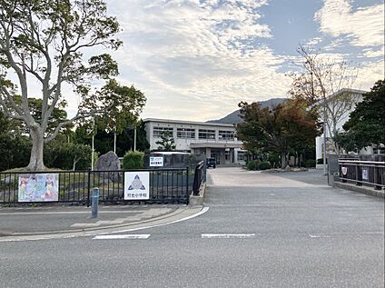 糸島市立加也小学校 1230ｍ(徒歩約16分)