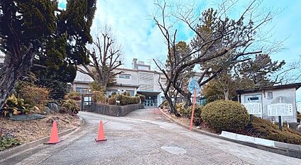 豊中市立上野小学校 170ｍ～220ｍ