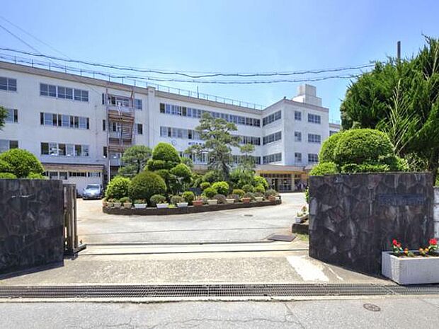 八千代市立八千代中学校（約391m）