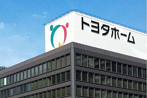 【トヨタホームの住まい】トヨタホームの住まいには、健康で快適な環境づくり、エネルギー対策、クルマとの連携、防犯対策などグループの高い技術が活かされています。