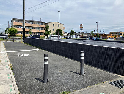 北側道路（車両進入不可、約4.0m）