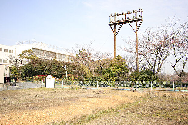 大府中学校