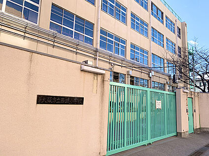 東大阪市立　西堤小学校 400m