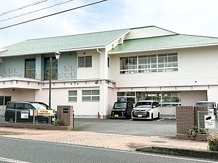 東栄こども園 約350m(徒歩約５分)