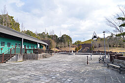 販売予告【建築条件なし土地】三田市　あかしあ台　限定１区画　南...