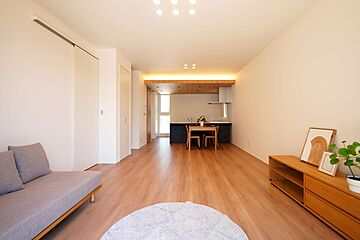 【TOSCO】北名古屋市石橋D棟　洗練されたファザードと開放感のある庭がある家 その他