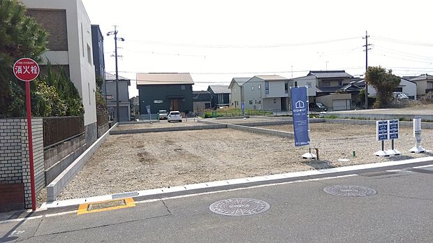 TOSCOあま市中萱津出口 現在3区画分譲中です!(1区画成約済)
※北側1区画(B区画)現地写真