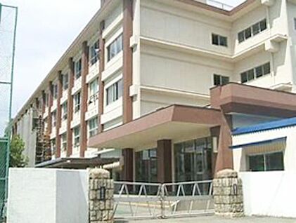 一宮市立北部中学校 1731ｍ(徒歩約22分)