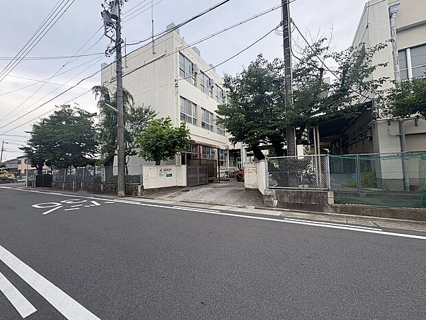 名古屋市立大磯小学校（約469m）