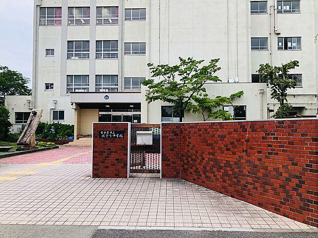 名古屋市立はとり中学校