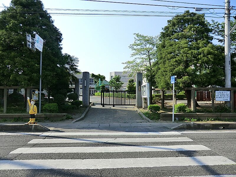 栄小学校　2350ｍ