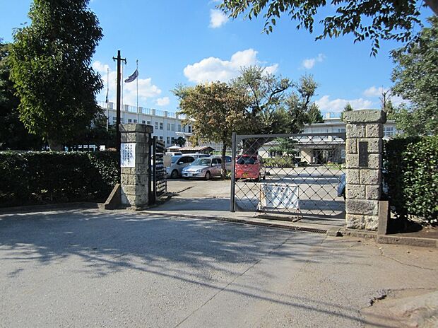 中央小学校　1340ｍ