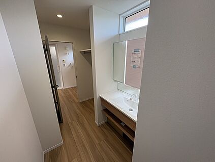 洗面~脱衣室までの動線