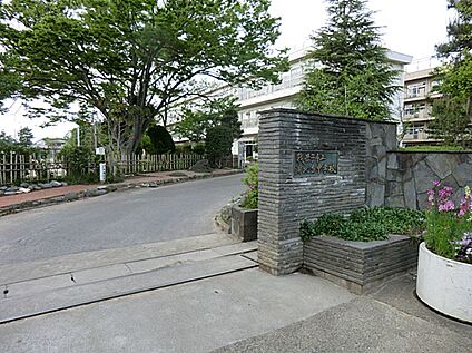 湖北台中学校 328ｍ