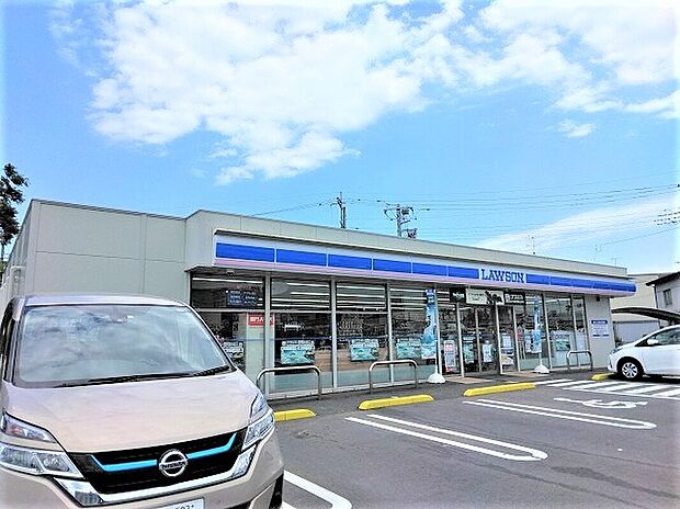 ローソン（約385m）