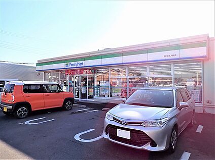 ファミリーマート 510ｍ