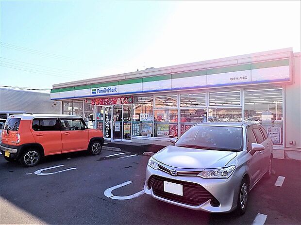 ファミリーマート（約510m）
