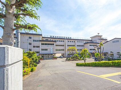 飯能市立飯能西中学校 1960m