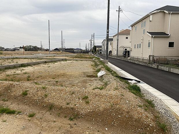 この場所から、理想の暮らしが始まります♪
のびのび暮らせる、家族にやさしい住環境◎!