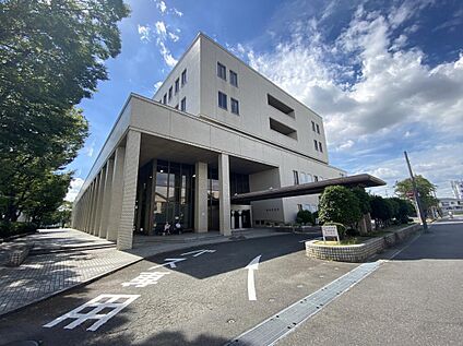 知立市役所 1090m ~1,210m(徒歩約14分~16分)