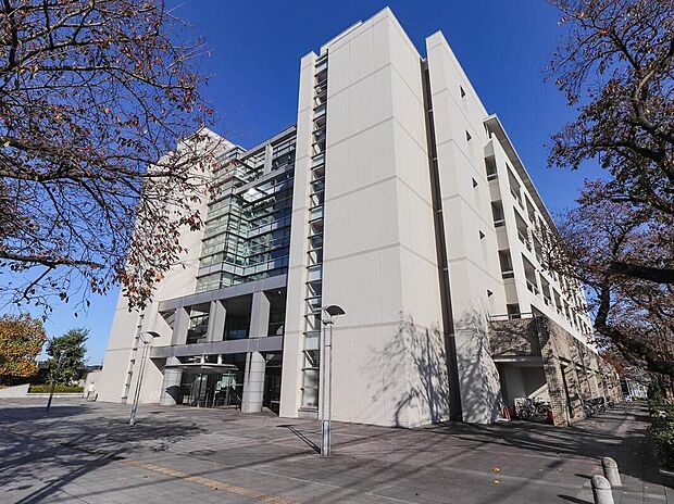 あきる野市役所まで1696m