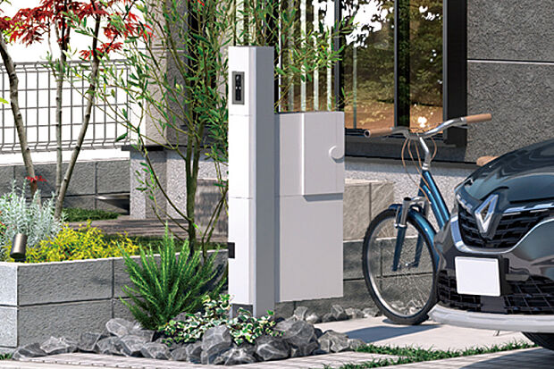 【【宅配ボックス付機能門柱】】宅配ボックス付のスタイリッシュな機能門柱。留守の間でも宅配便が受け取れるため、配達時間を気にせずに外出できます。