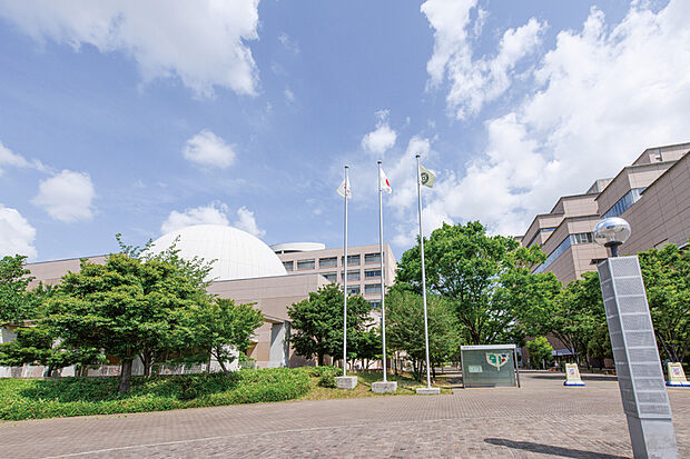 SKIPシティ(現地より徒歩14分)