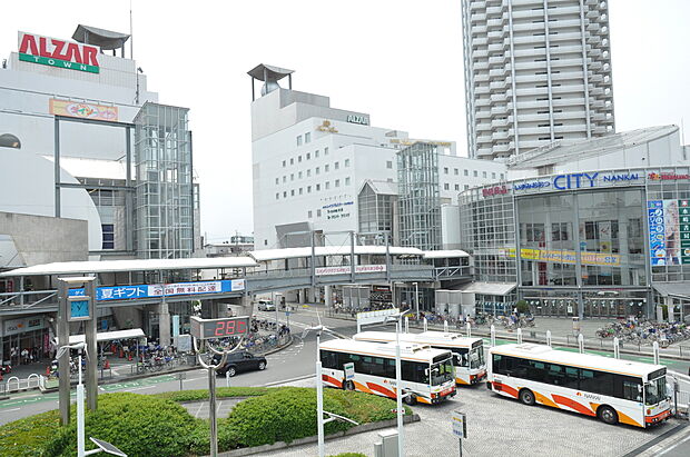 南海本線『泉大津駅』(約2,000m)