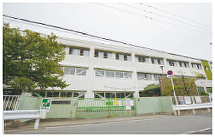上條小学校 約450ｍ(徒歩6分)