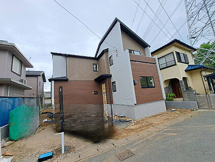 現在建築中！これから完成へ向けて少しずつ形になっていくのが楽