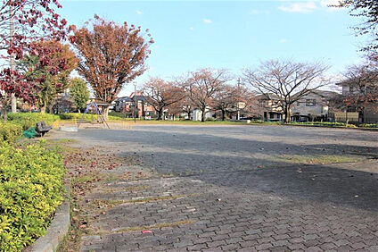 馬込八番公園 535m