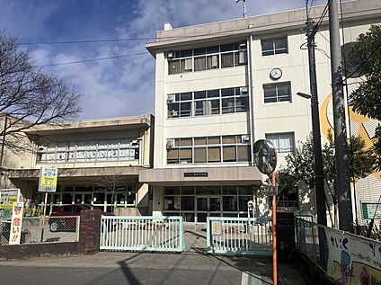 植水小学校 480m