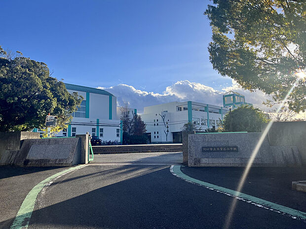 木曽呂小学校（約576m）