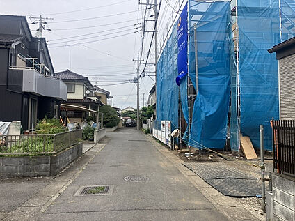 落ち着いた住環境の前面道路！ゆったりとした雰囲気が魅力です☆